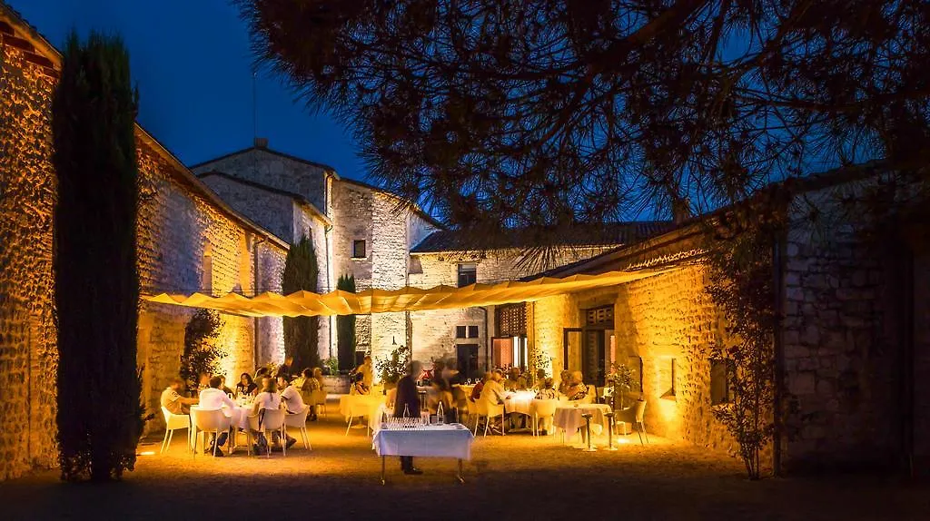 Chateau De Salettes Cahuzac-sur-Vère 4*,  Frankrijk